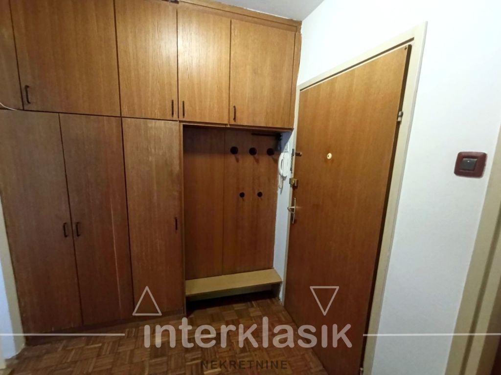 NAJAM, Stan: Zagreb (Perjavica) Male putine, 3 soban, 77.54 m2