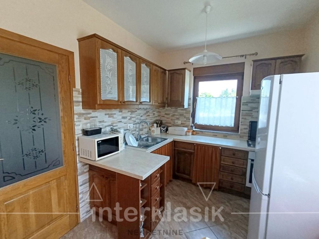 Prodaja, kuća, Kraj Donji, Marija Gorica, 271 m2, zemljište 9554 m2