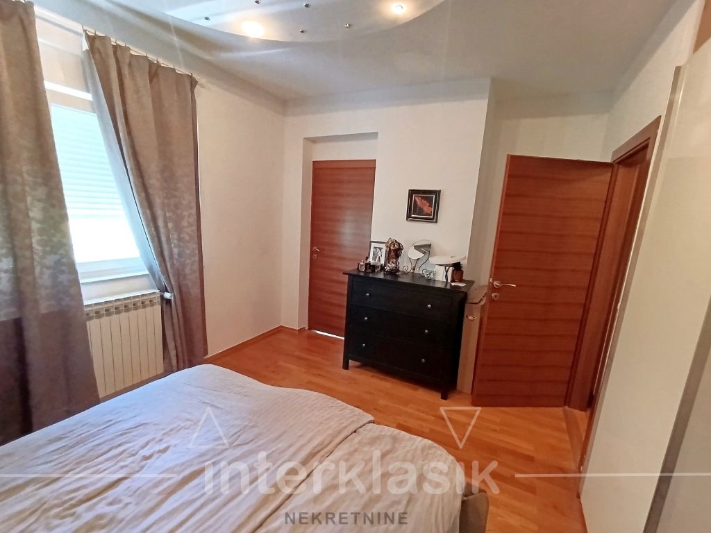 Prodaja, prekrasan 4 sobni stan, Gorice, 100 m2, vrt