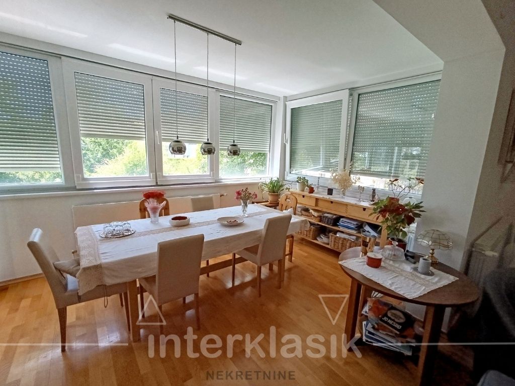 Prodaja, prekrasan 4 sobni stan, Gorice, 100 m2, vrt