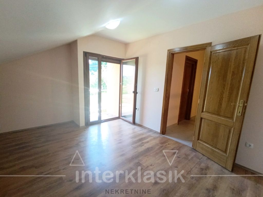 Prodaja, kuća, Kraj Donji, Marija Gorica, 271 m2, zemljište 9554 m2