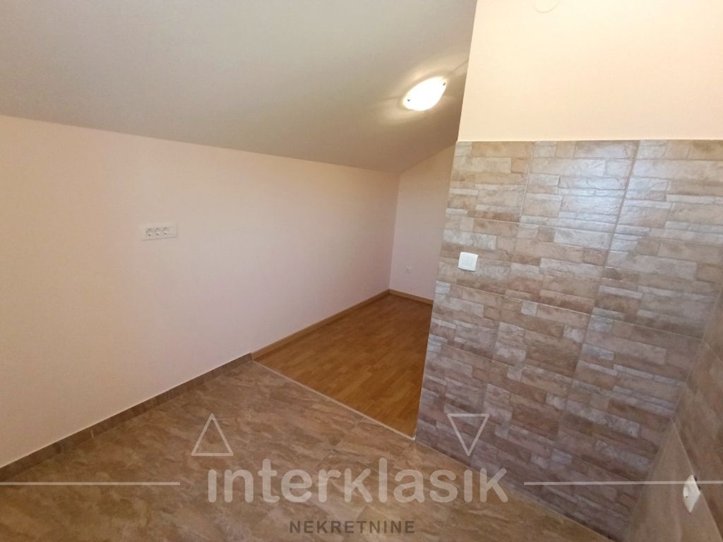 Prodaja, kuća, Kraj Donji, Marija Gorica, 271 m2, zemljište 9554 m2