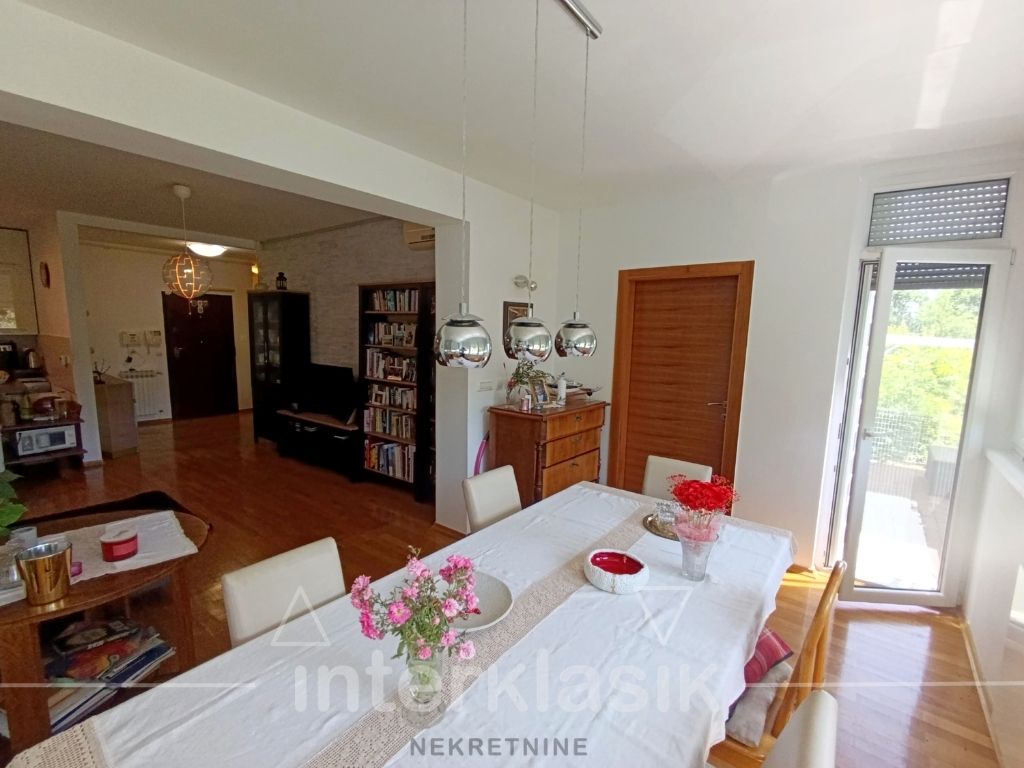 Prodaja, prekrasan 4 sobni stan, Gorice, 100 m2, vrt