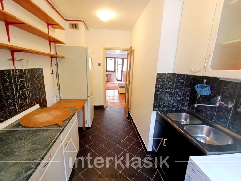 NAJAM, Stan: Zagreb (Perjavica) Male putine, 3 soban, 77.54 m2
